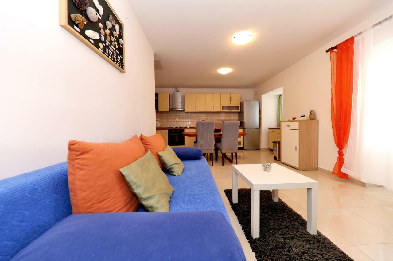 Apartments Anka ريتنا المظهر الخارجي الصورة